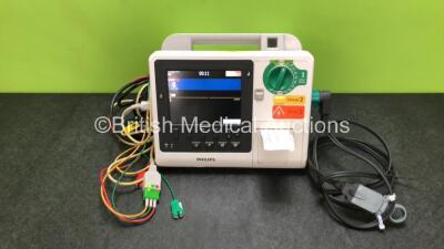 Philips Heartstart XL+ Defibrillator Including ECG and Printer Options with 1 x ECG Lead, 1 x Paddle Lead and 1 x Battery (Powers Up) *SN US31410914*