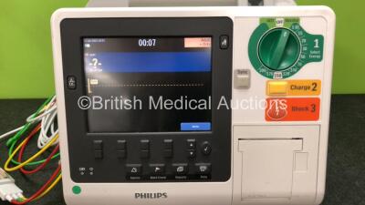 Philips Heartstart XL+ Defibrillator Including ECG and Printer Options with 1 x ECG Lead and 1 x Battery (Powers Up) *SN US31410919* - 2