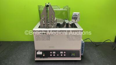 Helmer REF DH 4 Plasma Thawer Unit (Powers Up with Alarm) *GL*