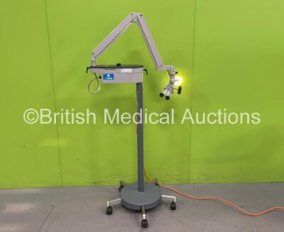 Carl Zeiss Surgical Microscope with 2 x Eyepieces and 1 x f 200 Lens on Carl Zeiss 303294-9903 Microscope Stand (Powers Up with Good Bulb) *SN 329656*