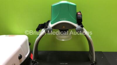 Lucas 2 Vascular Compression Pump *Mfd 2015* with 1 x Battery and 1 x Lucas 2 Back Plate in Carry Case (Powers Up) *SN 3015C821* - 3