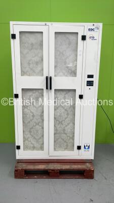 EDC Endoscope Drying Cabinet EDT System (Powers Up) **GH**