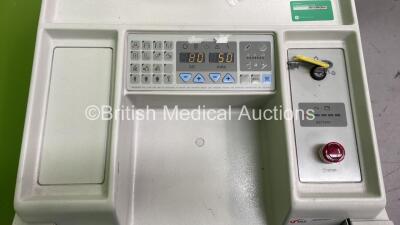 Shimadzu Mobileart Mobile X-Ray Model MUX-100 (Powers Up with Key - Key Included) *S/N 0262P72508* - 6