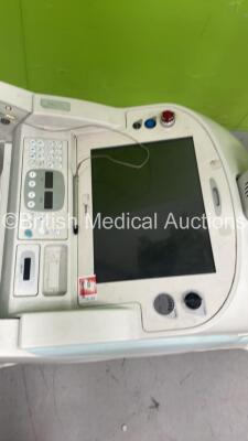 Shimadzu MobileDaRt Evolution Mobile X-Ray Machine (HDD REMOVED) *S/N 410001511005* **Mfd 01/2011** ***IR135 - 4