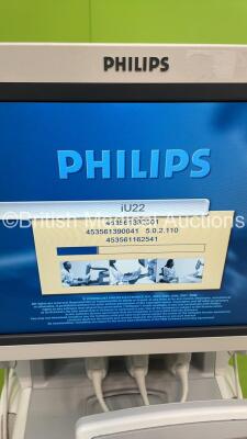 Philips iU22 Flat Screen Ultrasound Scanner on F.2 Cart *S/N 034JND* **Mfd 06/2009** Software Version 5.0.2.110 with 3 x Transducers / Probes (C5-1 / L17-5 and L9-3) and Sony UP-D897 Digital Graphic Printer (Powers Up - Crack on Keyboard - See Pictures) * - 4