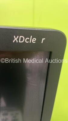 GE Logiq E9 XDClear Flat Screen Ultrasound Scanner Ref 5205000-9 *S/N 203617US6* **Mfd 2017** Software Version R6 Software Revision 2.1 with 3 x Transducers / Probes (C1-6-D Ref 5418916 *Mfd 2017* / 9L-D Ref 5194432 *Mfd 08/2017* and M5S-D Ref GE-R3MIX *M - 23