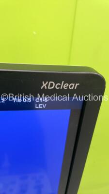 GE Logiq E9 XDClear Flat Screen Ultrasound Scanner Ref 5205000-9 *S/N 203614US6* **Mfd 2017** Software Version R6 Software Revision 2.0 with 3 x Transducers / Probes (ML6-15-D Ref 5199103 *Mfd 09/2017* / 9L-D Ref 5194432 *Mfd 08/2017* and C1-6-D Ref 54189 - 9