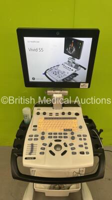 GE Logiq Vivid S5 Flat Screen Ultrasound Scanner Ref H45041FR *S/N 8512VS5* **Mfd 06/2015** Application Software Version 12.2 Build 68 System Software Version 8.0.2 with 1 x Transducer / Probe (TE100024) and 3 Lead ECG Leads (Powers Up) ***IR158*** - 3