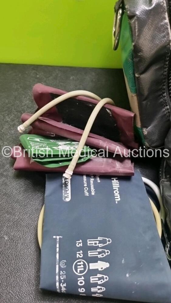 Ref 0804 Zoll X Series Monitor / Defibrillator Including ECG, SPO2, NIBP, CO2 ...
