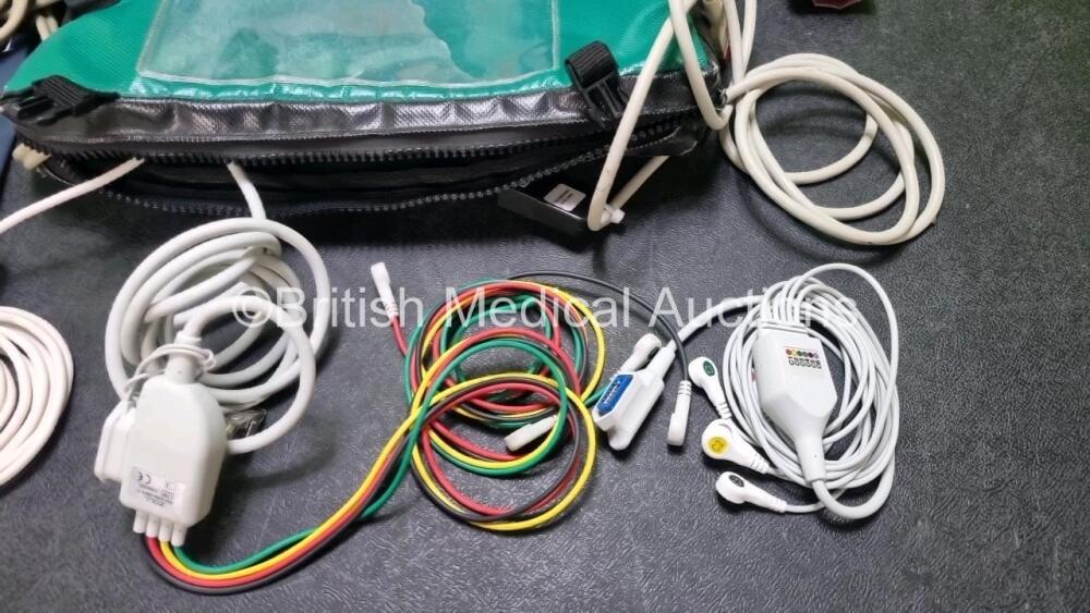 Ref 0804 Zoll X Series Monitor / Defibrillator Including ECG, SPO2, NIBP, CO2 ...