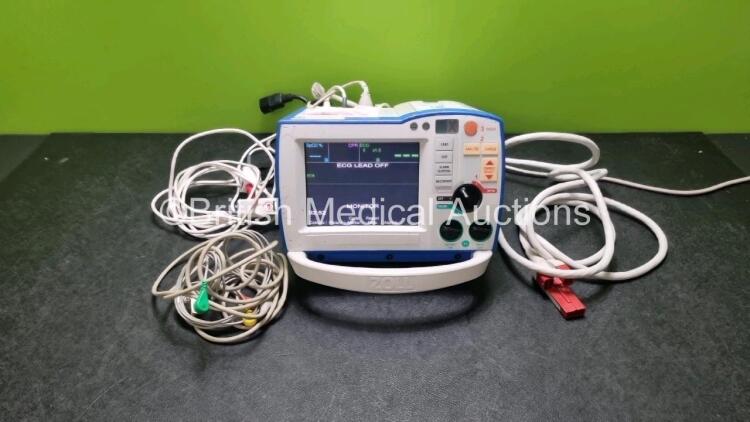 Zoll R Series ALS Defibrillator (Powers Up) Including Pacer, ECG, SpO2 and Printer Options with 1 x Battery, 1 x SpO2 Finger Sensor, 1 x Paddle Lead and 1 x 3 Lead ECG Lead *SN AF12E022511*