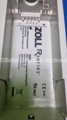 Zoll R Series ALS Defibrillator (Powers Up) Including Pacer, ECG, SpO2 and Printer Options with 1 x Battery, 1 x SpO2 Finger Sensor, 1 x Paddle Lead and 1 x 3 Lead ECG Lead *SN AF12E022511* - 7