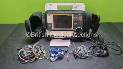 Medtronic Lifepak 12 Biphasic Defibrillator *Mfd 2002* P/N VLP12-02-003298 (Powers Up and Passes Self Test) Including ECG, SpO2, NIBP Options with 1 x Ref 1111-000021 4 Lead ECG Lead, 1 x Ref 11111-000023 6 Lead ECG Lead, 2 x Batteries, 1 x Paddle Lead, 1