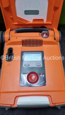 2 x Cardiac Science Powerheart G5 Defibrillators *Mfd 2019 / 2015* Ref G5S-02P0 (Both Power Up With Stock Battery, Stock Battery Not Included *SN D00000155038 / D00000012625* - 2