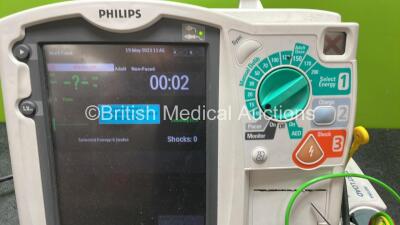 Philips Heartstart MRx Defibrillator Including Pacer, ECG and Printer Options with 1 x 3 Lead ECG Lead, 1 x Paddle Lead, 1 x M3539A Module, 1 x M3538A Battery and 1 x Philips M3725A Test Load (Powers Up) - 2