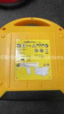 Job Lot Including 1 x Medtronic Lifepak 500 Defibrillator (Shutter Clip Broken) and 1 x Saverone Defibrillator In Carry Case (Both No power Suspected Flat Batteries) - 5