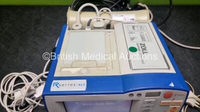 Zoll R Series ALS Defibrillator (Powers Up) Including Pacer, ECG, SpO2 and Printer Options with 1 x Battery, 1 x SpO2 Finger Sensor, 1 x Paddle Lead and 1 x 3 Lead ECG Lead *SN AF12E022510* - 4