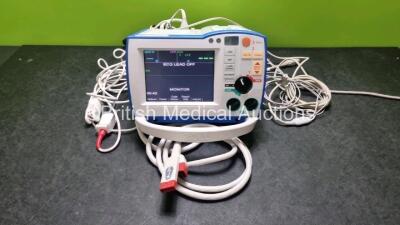 Zoll R Series ALS Defibrillator (Powers Up) Including Pacer, ECG, SpO2 and Printer Options with 1 x Battery, 1 x SpO2 Finger Sensor, 1 x Paddle Lead and 1 x 3 Lead ECG Lead *SN AF12E022456*