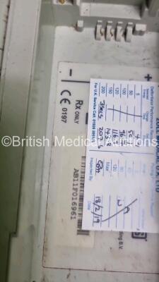 Zoll E Series Defibrillator (Powers Up) Including ECG, SpO2, NIBP, CO2 and Printer Options (Untested Due to Suspected Flat Battery) In Case - 5