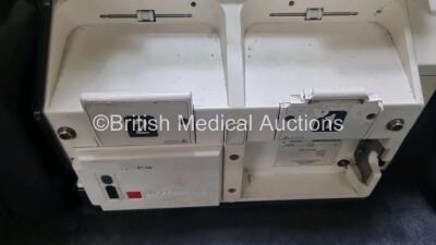 Medtronic Lifepak 12 Biphasic Defibrillator *Mfd 2001* P/N VLP12-02-002132 (Powers Up and Passes Self Test) Including ECG, SpO2, NIBP Options with 1 x Ref 1111-000021 4 Lead ECG Lead, 1 x Ref 11111-000023 6 Lead ECG Lead, 2 x Batteries, 1 x Paddle Lead, 1 - 10