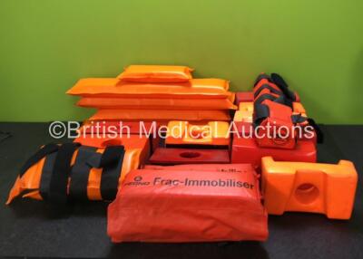 Job Lot Including 10 x Various Ambulance Foam Head Blocks, 5 x Foam Splints and 2 x Ferno Frac-Immobilisers