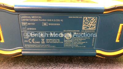 Laerdal Compact Suction Unit 4 with Power Supply in Carry Case (Powers Up) - 3