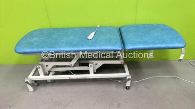 Seers Medical Electric Patient Couch with Controller (Tested-Working ) *SN 58501*