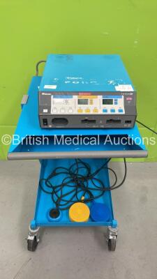 Covidien Force FX 8CS Electrosurgical / Diathermy Generator on Trolley with 2 x Footswitches (Powers Up) *SN F7F54618A*