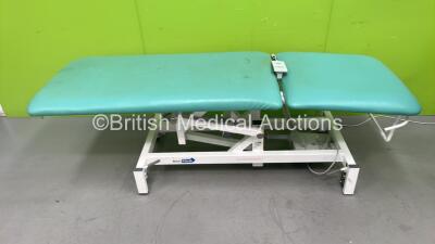 Medi Plinth Electric Patient Couch with Controller (Tested- Electrics Working, Damaged Brake) *SN 73654/6*