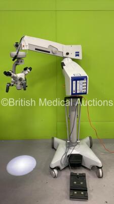 Zeiss S8 OPMI Vario Dual Operated Surgical Microscope with 2 x f170 Binoculars, 2 x 12.5x Eyepieces, 2 x 10x Eyepieces and 1 x Footswitch (Powers Up with Damaged wheel and Cracked Casing-See Photos) *SN 370552*