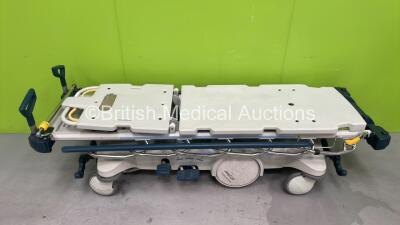 Stryker Hydraulic Transport Patient Trolley (Hydraulics Tested and Working, Missing Cushions-See Photo) *SN 0803101359*