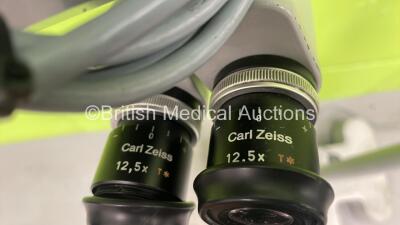 Zeiss OPMI 1-H Surgical Microscope with f125 T* Binoculars, 2 x 12,5x Eyepieces and f250T* Lens on Zeiss S1 Stand (Powers Up with Good Bulb) - 4