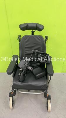 rea Azalea Assist Manual Wheelchair