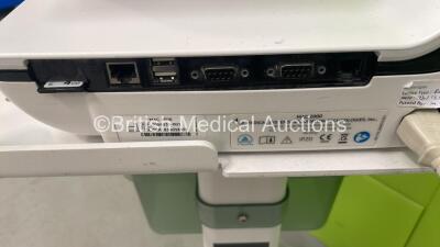 GE Healthcare MAC 2000 ECG Machine on Stand (Powers Up) *SN SRR18140189PA* - 3