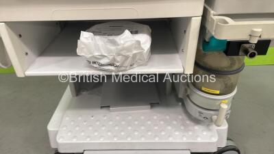 Datex-Ohmeda Aestiva/5 Anaesthesia Machine with Datex-Ohmeda 7100 Ventilator Software Version 1.4, Bellows, Absorber and Hoses (Powers Up) *S/N AMVM00433* - 2