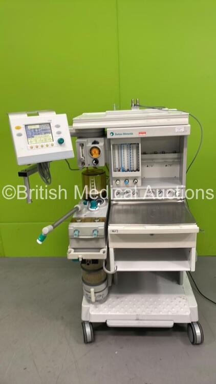 Datex-Ohmeda Aestiva/5 Anaesthesia Machine with Datex-Ohmeda 7100 Ventilator Software Version 1.4, Bellows, Absorber and Hoses (Powers Up) *S/N AMVL00366*