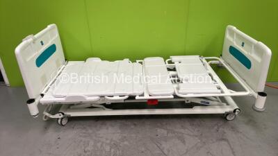 Sidhil Innov8 Hospital Bed (Powers Up without Full Movement)