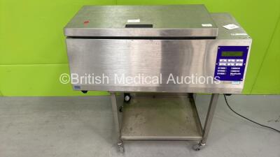 Medisafe SI Auto Ultrasonic Cleaner on Stand (Powers Up) *S/N 010425106 01*