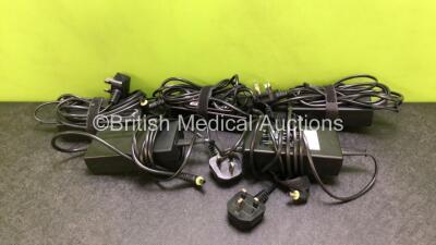 20 x Philips Respironics DreamStation AC Power Supplies (Untested) *5 in Photo - 20 in Total*