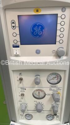 GE Panda iRes Bedded Warmer (Powers Up) *HDJT61894* - 3