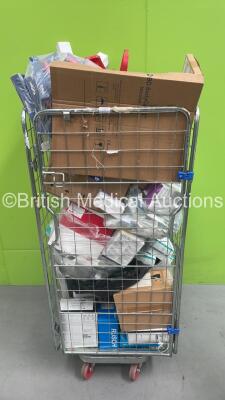 Job Lot of Consumables Including Bard SorbaFix Fixation System, Covidien VersaOne Fixation Cannula and Toffeln FlexiSpecs Lens - Some in Date (Cage Not Included)