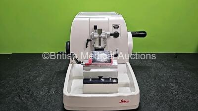 Leica RM2235 Microtome Model RM2235