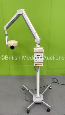 Belmont Belray Model 96 Dental X-Ray Timer on Stand with Belmont X-Ray Head Model 096-H (Powers Up with Some Casing Damage - See Photo)