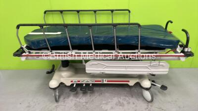 Stryker 1020 Trauma Stretcher with Mattress - Damaged (Hydraulics Tested Working - Some Damage to Side Rails) *0104035609*