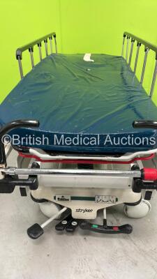 Stryker 1020 Trauma Stretcher with Mattress - Damaged (Hydraulics Tested Working - Some Damage to Side Rails) *0104035609* - 4