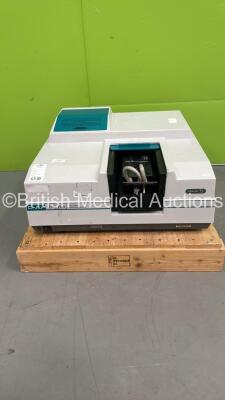 Varian Cary 100 Bio UV-Visible Spectrophotometer (No Power)