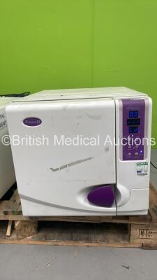 Enigma 22 Autoclave (Powers Up) *S/N OU22L 12 0012*