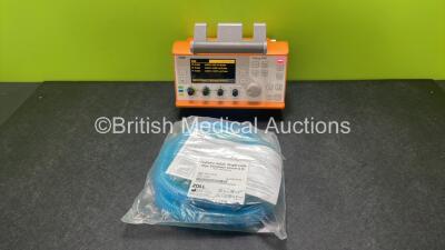 Drager Oxylog 3000 Ventilator (Powers Up with Device Failure Message, Damage to Casing - See Photo) with 1 x Wye Ventilator Circuit *Exp 2025*