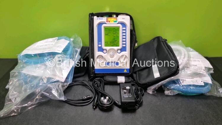 Zoll Z-Vent 731 Series Ventilator *Mfd 2019* Hours of Operation - 47 Minutes, EMV Version 05.22.00, SPM Version 05.20.00 (Powers Up - Like New) In Case with 1 x AC Power Supply, 1 x DC Power Supply, 1 x Hose and 1 x Ref 499-0027-01 Kit Including Breathing