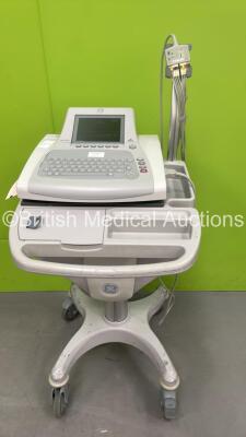 GE MAC 3500 ECG Machine on Stand with 10 Lead ECG Leads (Powers Up)